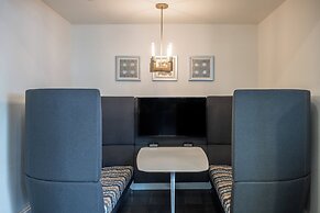 Crowne Plaza Fredericton-Lord Beaverbrook by IHG