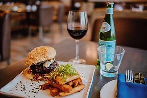 Crowne Plaza Fredericton-Lord Beaverbrook by IHG