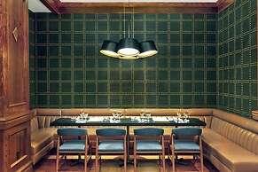 Le Meridien St. Louis Downtown