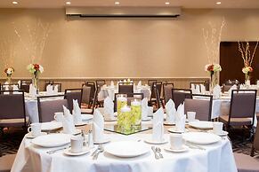 DoubleTree by Hilton Hotel Grand Rapids Airport