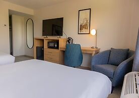Elimwood Hotel, A Ramada by Wyndham
