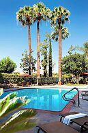 Marriott Riverside at the Convention Center