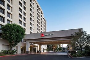 Marriott Riverside at the Convention Center