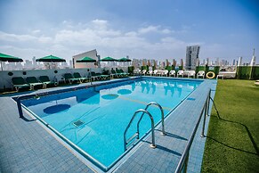 Grand Beach Hotel