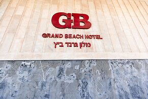 Grand Beach Hotel