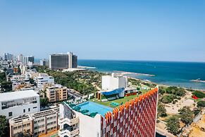 Grand Beach Hotel