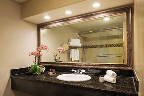 Creekside Inn