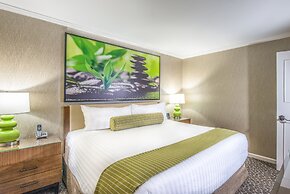 Creekside Inn