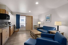 Days Inn by Wyndham Kill Devil Hills Oceanfront - Wilbur