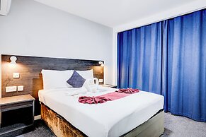 OYO The Chiltern Hotel