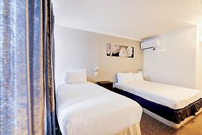 OYO The Chiltern Hotel