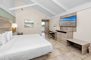 Best Western Plus Yacht Harbor Inn