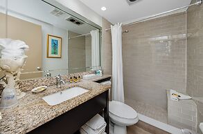 Best Western Plus Yacht Harbor Inn
