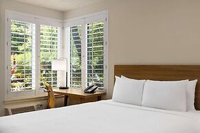 Days Inn by Wyndham Maui Oceanfront