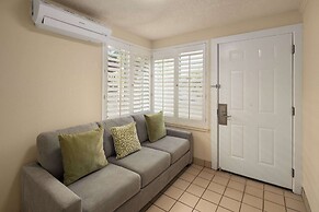 Days Inn by Wyndham Maui Oceanfront