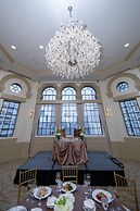 Warwick Allerton - Chicago