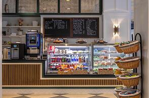 Warwick Allerton - Chicago