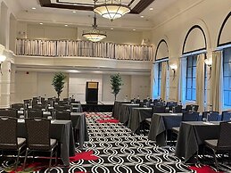 Warwick Allerton - Chicago