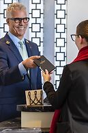 Warwick Allerton - Chicago