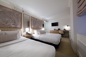 Warwick Allerton - Chicago