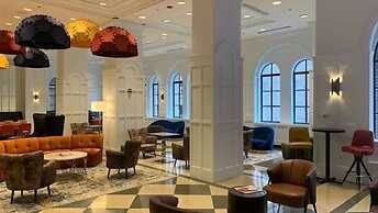 Warwick Allerton - Chicago