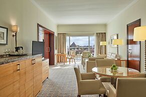 Cairo Pyramids Hotel