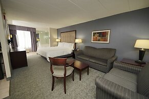 Holiday Inn & Suites Chicago-Carol Stream (Wheaton)