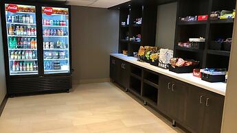 Holiday Inn & Suites Chicago-Carol Stream (Wheaton) by IHG