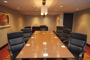 Holiday Inn & Suites Chicago-Carol Stream (Wheaton) by IHG