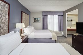 Holiday Inn & Suites Chicago-Carol Stream (Wheaton) by IHG