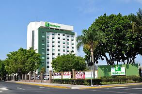 Holiday Inn Guadalajara Expo, an IHG Hotel
