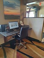 Days Inn & Suites by Wyndham Fargo 19th Ave/Airport Dome