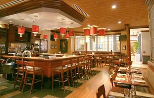 DoubleTree by Hilton Chicago - Alsip