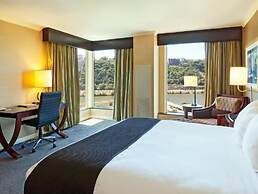 Wyndham Grand Pittsburgh Downtown