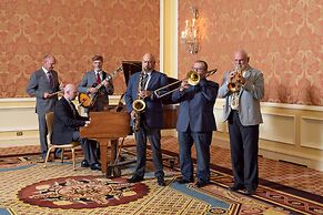 Little America Cheyenne