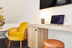 Plaza Tour Eiffel Hotel