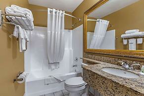 Quality Inn & Suites Westminster Seal Beach