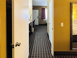 Quality Inn & Suites Westminster Seal Beach