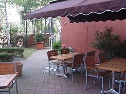 Median Paris Congres Hotel