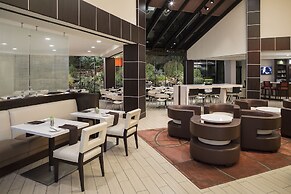 Hyatt Regency Suites Atlanta Northwest