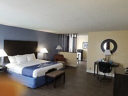 Days Inn by Wyndham Easley/Greenville/Clemson Area