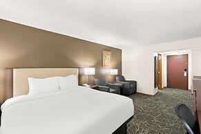 Best Western West Towne Suites