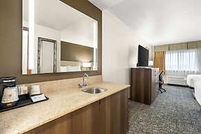 Best Western West Towne Suites
