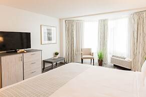 Sea Crest Beach Resort