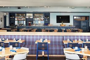 Sea Crest Beach Resort