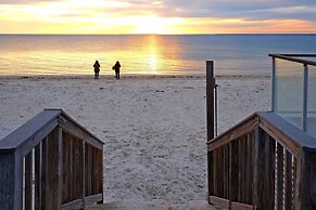 Sea Crest Beach Resort