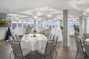 Sea Crest Beach Resort