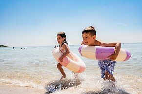 Sea Crest Beach Resort