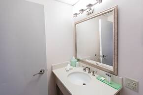 Sea Crest Beach Resort