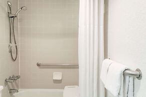 Travelodge by Wyndham Deltona